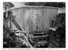 Construction du barrage (aval)