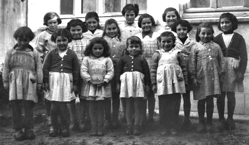 Ch41 - 1952-10 - (École du Christ Roi) 2