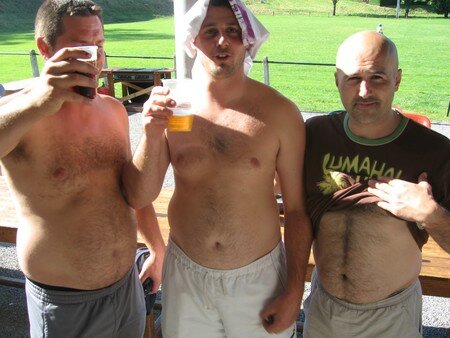 Grillades_des_Joueurs__cloture_saison_2006_2007_le_09_06_07_014
