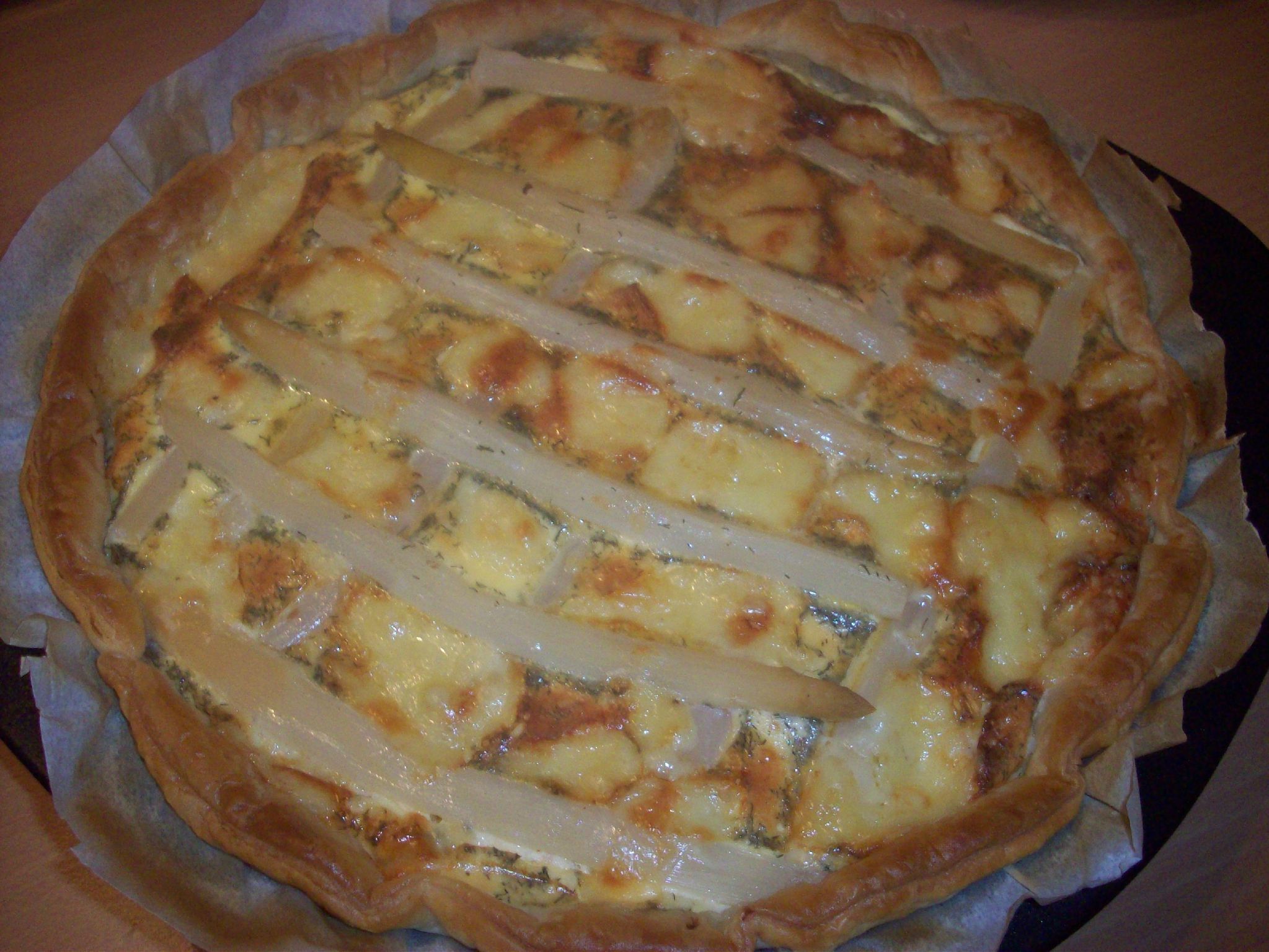 Tarte au saumon et asperges