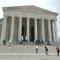 THE MALL (172)