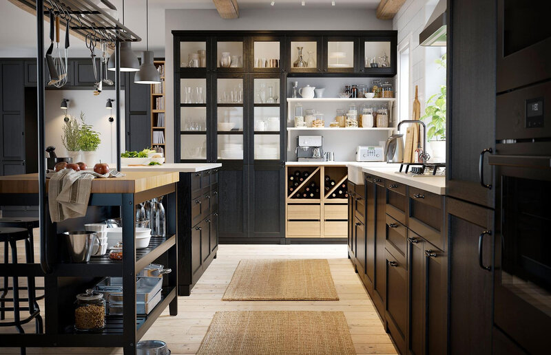 374e7826-df78-47f8-8100-4eb70aa49956-11-big-family-ikea-kitchen