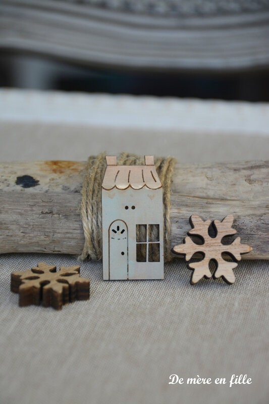 maison bleue grise