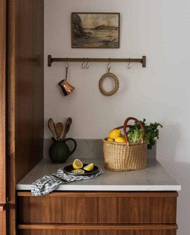 Heidi-Caillier-Design-Seattle-interior-designer-kitchen-remodel-renovation-modern-traditional-wood-cabinets