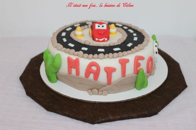 Gateau Cars 3d Pate A Sucre Il Etait Une Fois La Kuisine De Celine Gateau Cars 3d Pate A Sucre Il Etait Une Fois La Kuisine De Celine