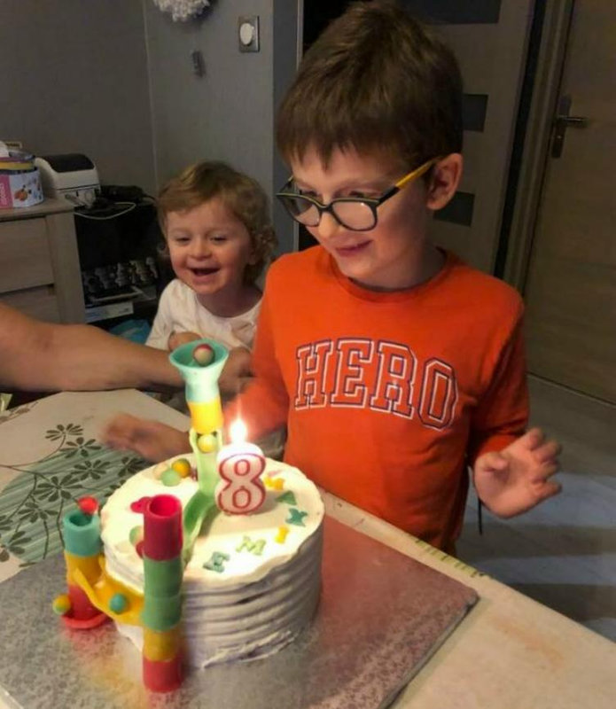 21