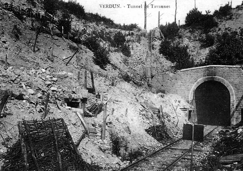 Tunel de Tavannes51