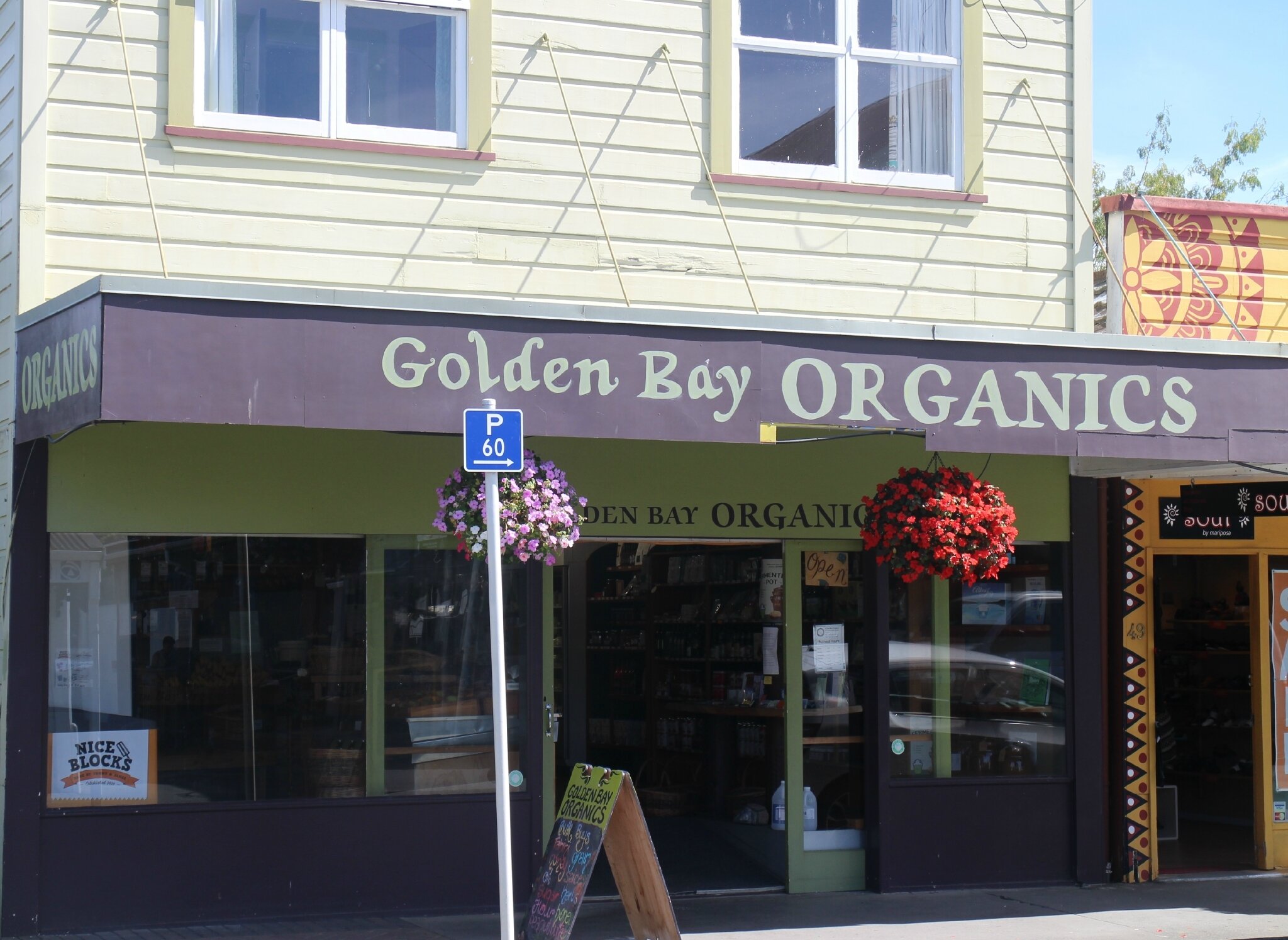 « Takaka » joli village d’artistes sous un soleil belusenvoyage