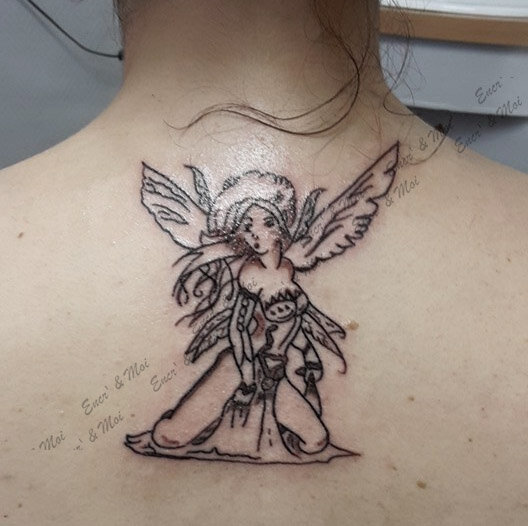 dauphin, disney, fantasy, fleurs, fée, féminin, japonais, kawaii, kiss, licorne, love, princesse, tatoo, tatoo manga, tatoo old school, tatouage, voodoo