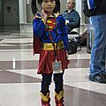 Une toute petite Super Girl