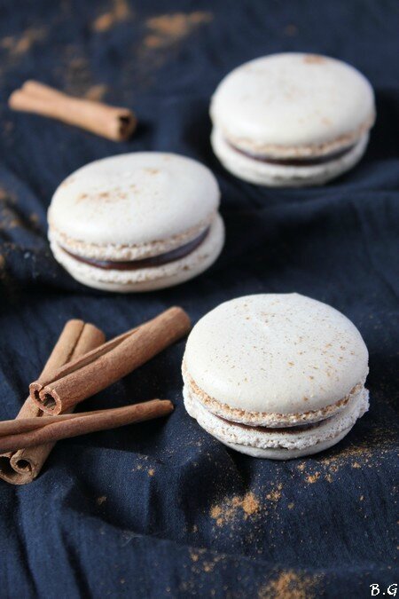 Macarons chocolat cannelle- bouilles gourmandes
