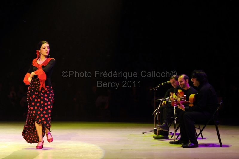 _BER4281__signature_milieu_blanche_bercy_