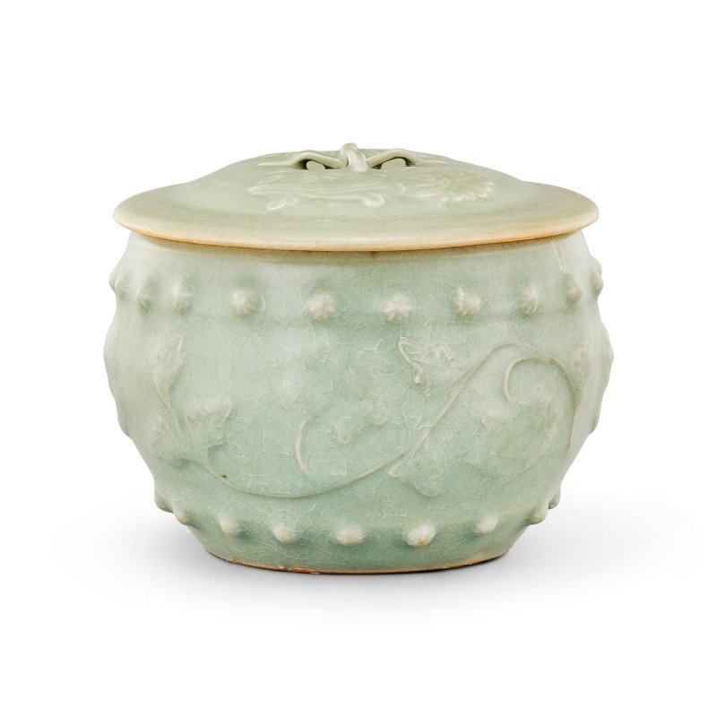 A rare Longquan celadon barrel-shaped jar and cover Southern Song - Yuan dynasty