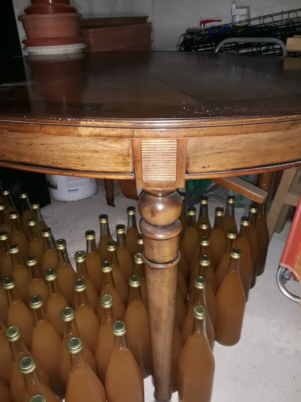 table relookée type baroque directoire noir empire laqué