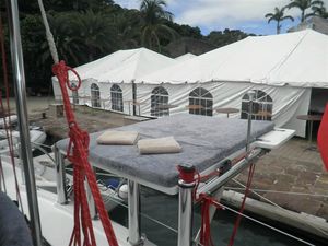 PC060842_Medium_