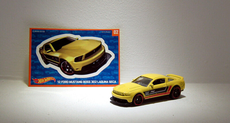 Ford Mustang boss 302 Laguna Seca de 2012 (Hotwheels Mystery Models 2016) 02