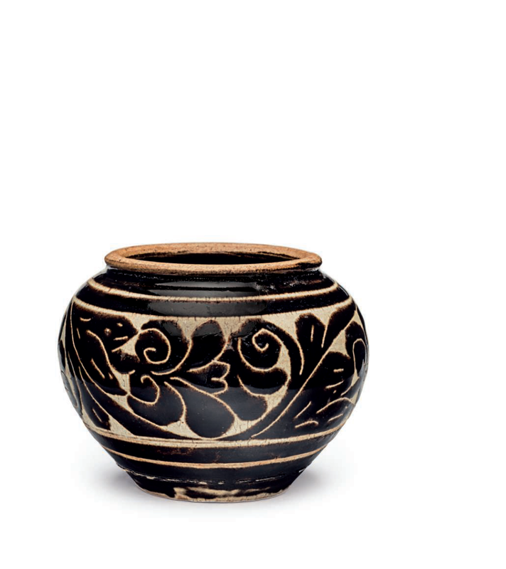 A small Cizhou sgraffiato jar, Jin-Yuan dynasty, 13th-14th century