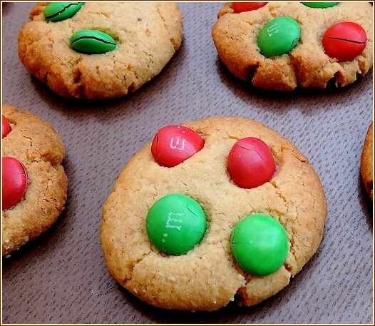 gros plan sur biscuits du pere noel