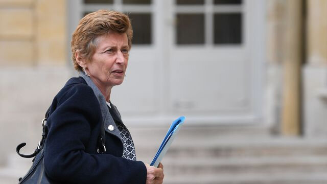 la-prefete-des-pays-de-la-loire-nicole-klein-a-son-arrivee-a-la-reunion-interministerielle-a-matignon-sur-la-zad-de-notre-dame-des-landes-le-25-avril-2018_60507