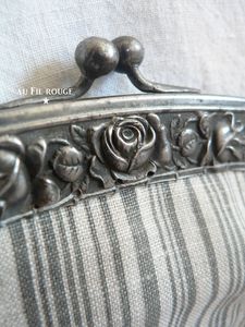 Sac porte-monnaie détail 3