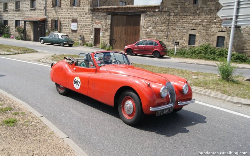 607-Jaguar XK120DHC 1953-Fr