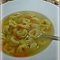 Bouillon aux pâtes fourrées