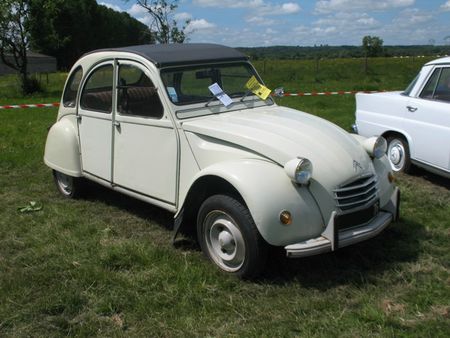 Citroën2CV4av1