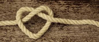 Rituel d'envoûtement d'amour par corde consacrée