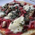 Bruschetta jambon / tomate /champignon / mozzarella