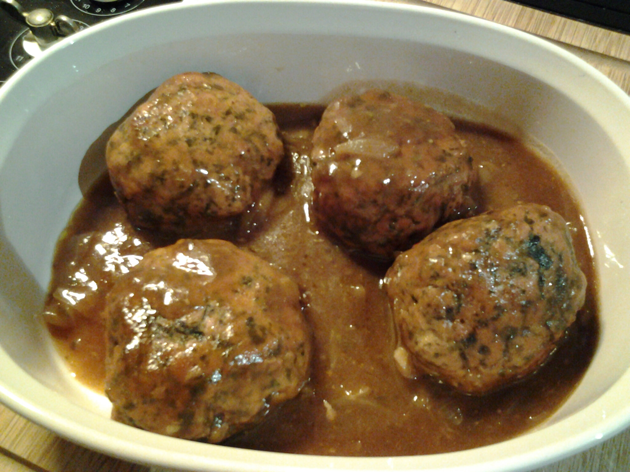 Boulettes De Poulet Sauce A L Oignon Les Recettes De Marie Josee