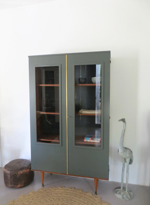 Armoire vitrée vintage
