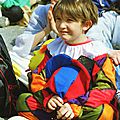 Le carnaval des enfants à rennes, place de la mairie, en mars 1999 (3)