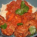 Boulettes de bœuf a l'houmous et au cumin, sauce tomates carottes