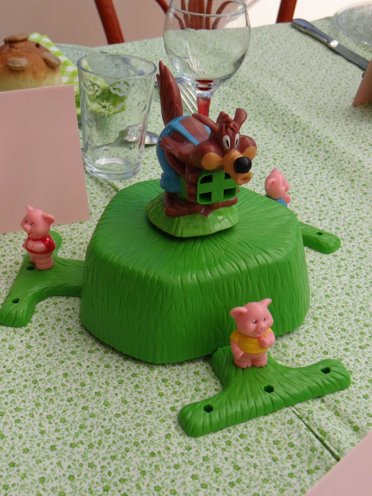 Gâteau 3 petits cochons / 3 little pigs cake