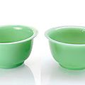 A pair of mint-green Beijing glass bowls, China, 19th century. photo Nagel Auktionen